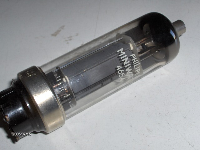 4654-Philips Miniwatt (~EL50 SQ,LL).jpg