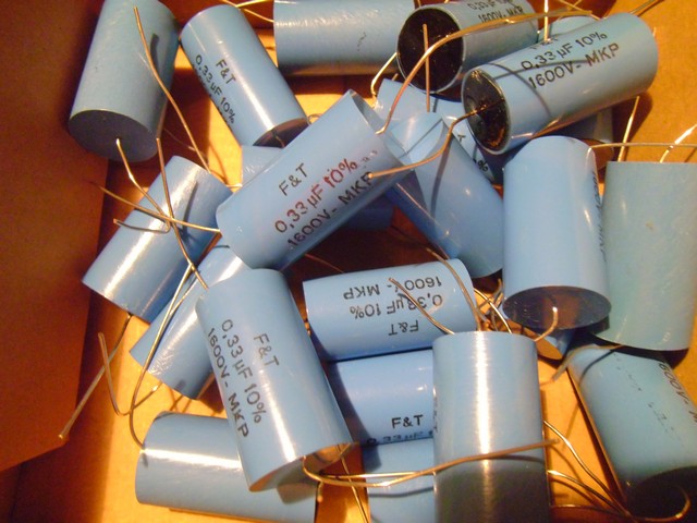F&T-0,33uF-1600v.jpg