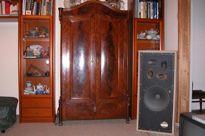 d3432.jpg